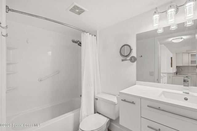 1860 N Atlantic Avenue B302, Cocoa Beach, FL 32931