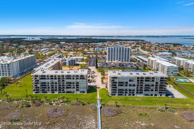 1860 N Atlantic Avenue B302, Cocoa Beach, FL 32931