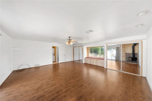 1330 Eaton, Hemet, CA 92543