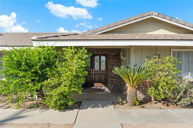 1330 Eaton, Hemet, CA 92543