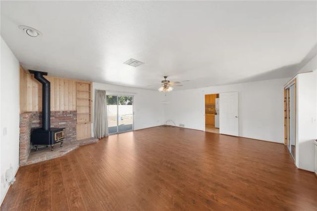 1330 Eaton, Hemet, CA 92543