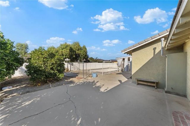 1330 Eaton, Hemet, CA 92543