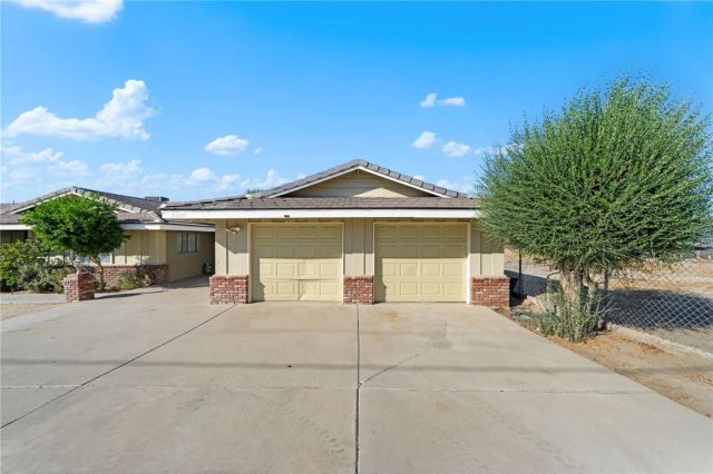 1330 Eaton, Hemet, CA 92543