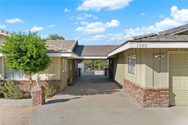 1330 Eaton, Hemet, CA 92543
