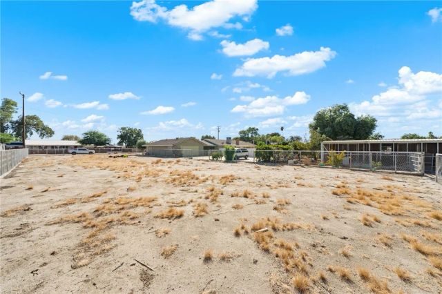 1330 Eaton, Hemet, CA 92543