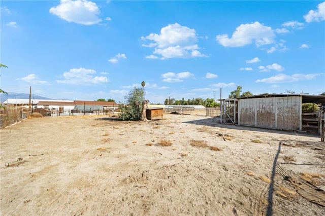 1330 Eaton, Hemet, CA 92543