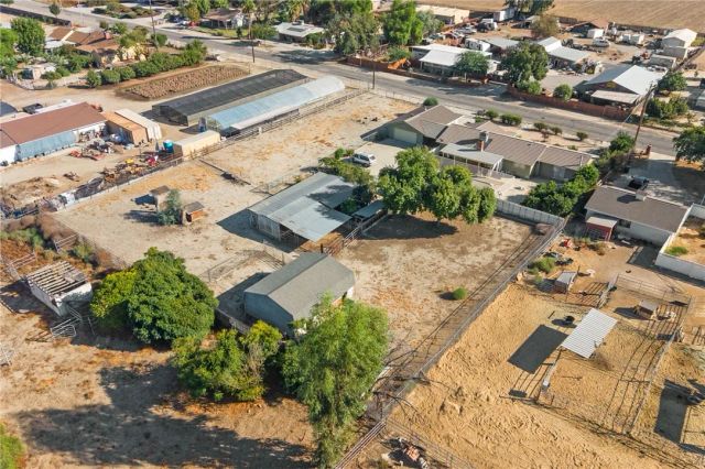 1330 Eaton, Hemet, CA 92543