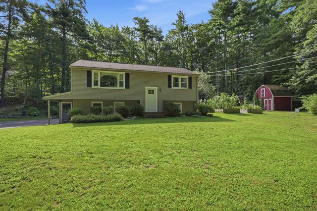 89 North Road, Sandown, NH 03873