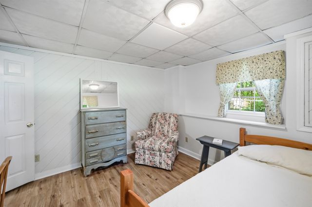 89 North Road, Sandown, NH 03873