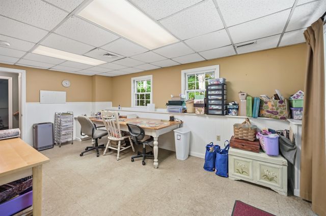 89 North Road, Sandown, NH 03873