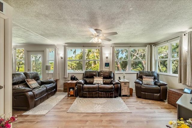 10522 SE 146TH TERRACE ROAD, Ocklawaha, FL 32179