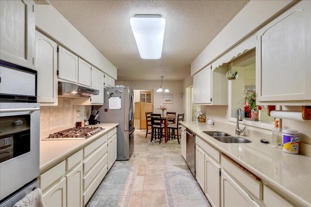 10522 SE 146TH TERRACE ROAD, Ocklawaha, FL 32179