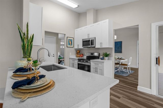 1046 ALMONDWOOD DRIVE, Trinity, FL 34655