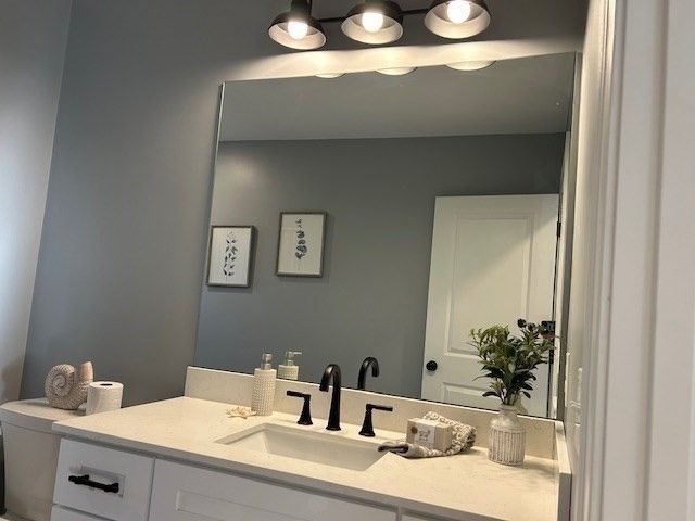 611 Prospect St, Methuen, MA 01844