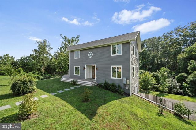 5911 MOUNT VERNON BLVD, Lorton, VA 22079