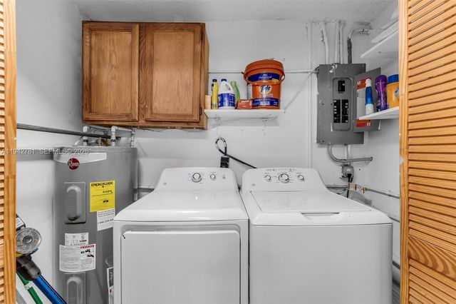 15805 SW 300th Ter, Homestead, FL 33033