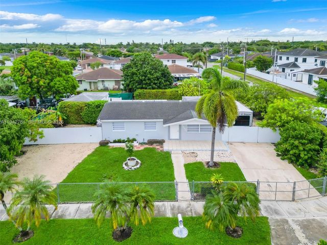 15805 SW 300th Ter, Homestead, FL 33033