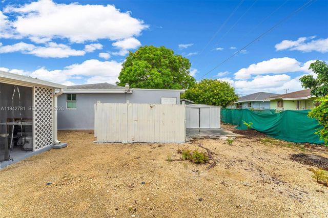 15805 SW 300th Ter, Homestead, FL 33033