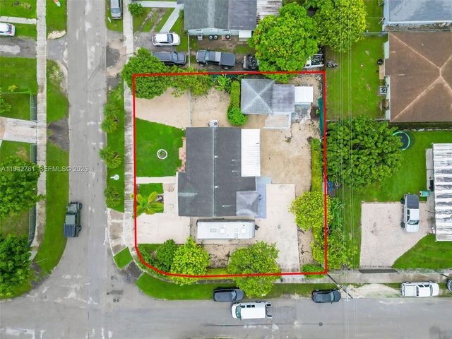 15805 SW 300th Ter, Homestead, FL 33033