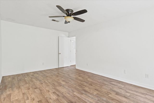 2904 Duffton Loop, Tallahassee, FL 32303