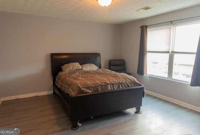 12301 Fairington Ridge Circle, Lithonia, GA 30038