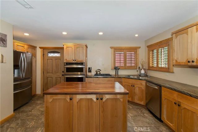 41471 Comstock, Big Bear Lake, CA 92315