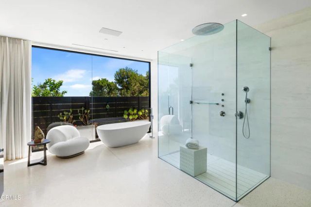 590 Haynes Avenue, Beverly Hills, CA 90210