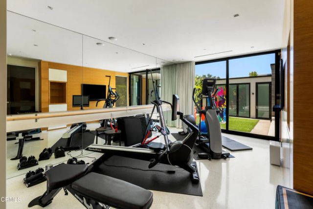 590 Haynes Avenue, Beverly Hills, CA 90210