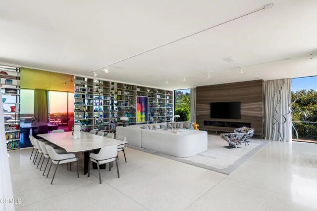 590 Haynes Avenue, Beverly Hills, CA 90210