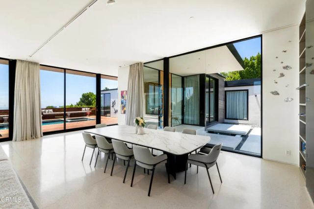 590 Haynes Avenue, Beverly Hills, CA 90210