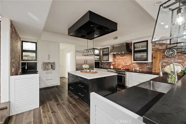 1307 Curtis Avenue, Manhattan Beach, CA 90266