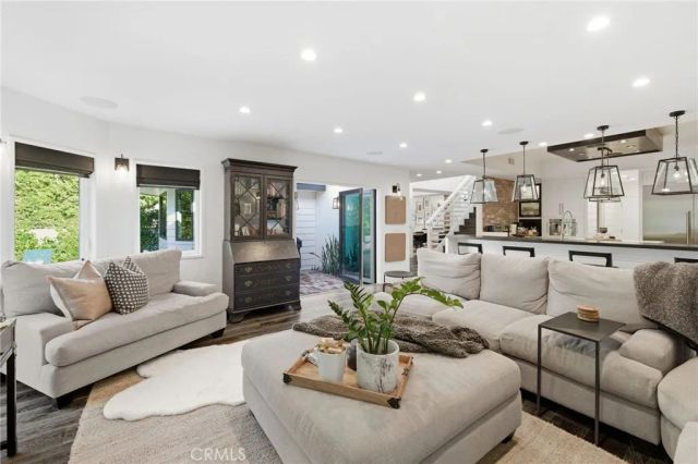 1307 Curtis Avenue, Manhattan Beach, CA 90266
