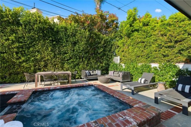 1307 Curtis Avenue, Manhattan Beach, CA 90266