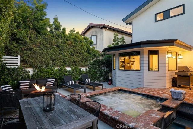 1307 Curtis Avenue, Manhattan Beach, CA 90266