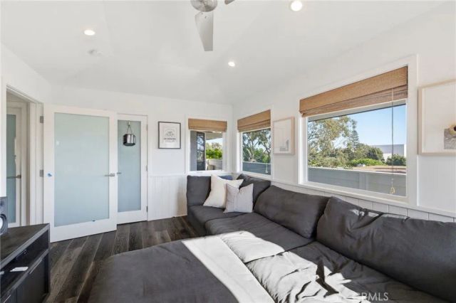 1307 Curtis Avenue, Manhattan Beach, CA 90266