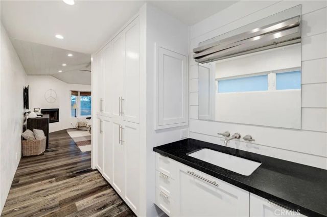 1307 Curtis Avenue, Manhattan Beach, CA 90266