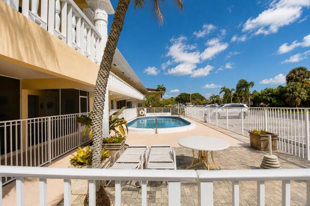 2121 NE 68TH Street 201, Fort Lauderdale, FL 33308