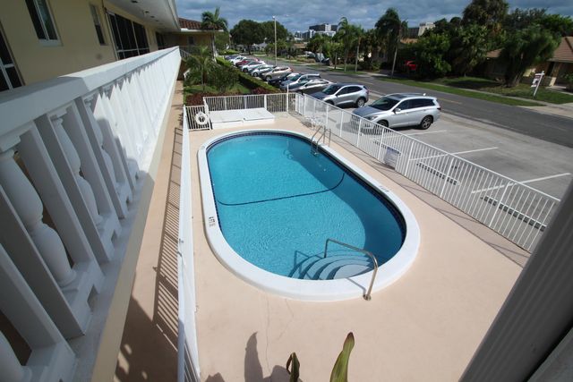 2121 NE 68TH Street 201, Fort Lauderdale, FL 33308
