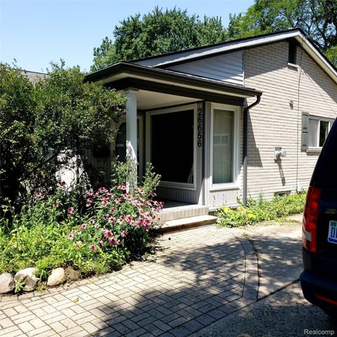 26656 Rouge River Dr Drive, Dearborn Heights, MI 48127