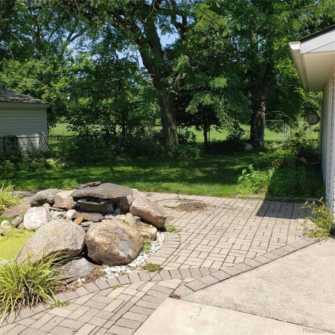 26656 Rouge River Dr Drive, Dearborn Heights, MI 48127