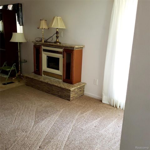 26656 Rouge River Dr Drive, Dearborn Heights, MI 48127