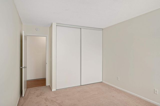 4130 Rahn Road 119, Eagan, MN 55122