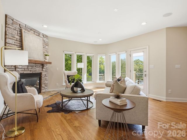 3131 Channel View Landing, Belmont, NC 28012
