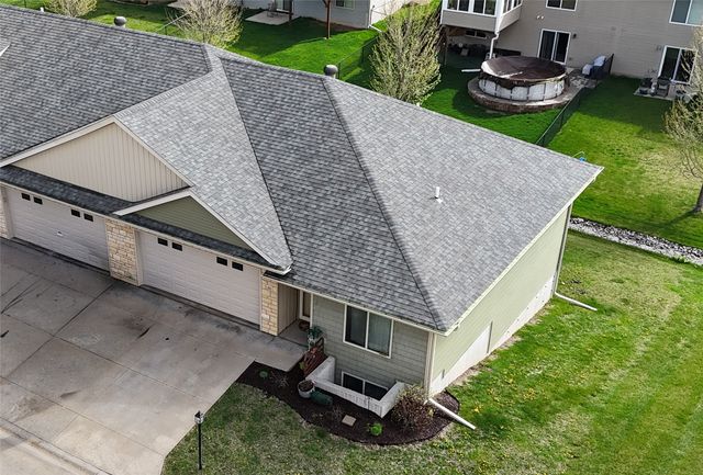 26 Renee Lane, Tiffin, IA 52340