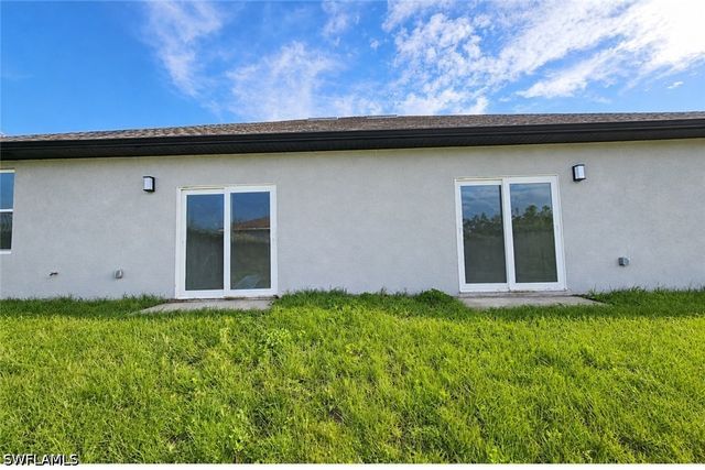 4820 24th ST SW, Lehigh Acres, FL 33973