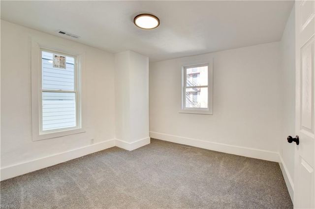 434 W 34th ST, Norfolk, VA 23508