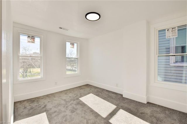 434 W 34th ST, Norfolk, VA 23508