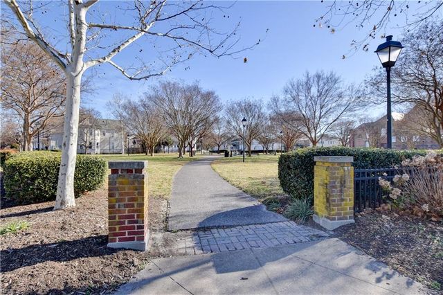 434 W 34th ST, Norfolk, VA 23508