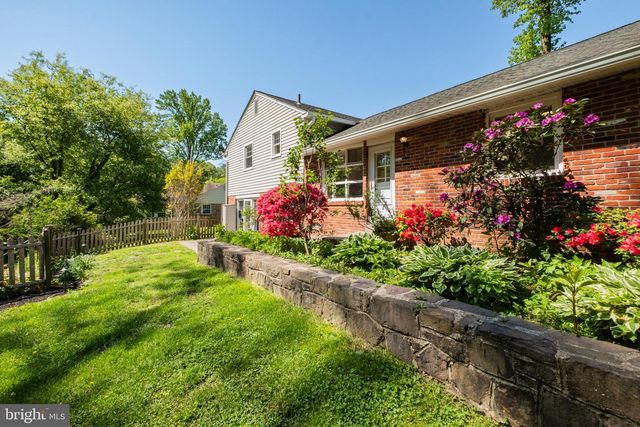 1390 PAXON PL, Media, PA 19063
