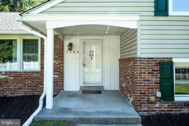 1390 PAXON PL, Media, PA 19063